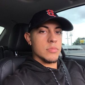 Meet your Posher, Luiee